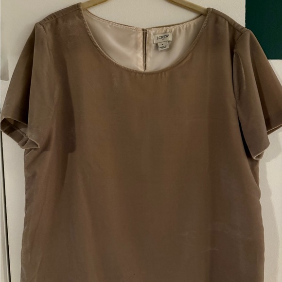 J. Crew Women's Blush Velvet Short Sleeve Top - Picture 2 of 5